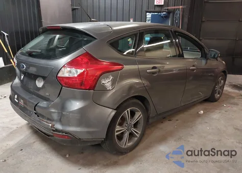 2014 Ford Focus Se z USA, uszkodzony, nr VIN 1FADP3K27EL215531